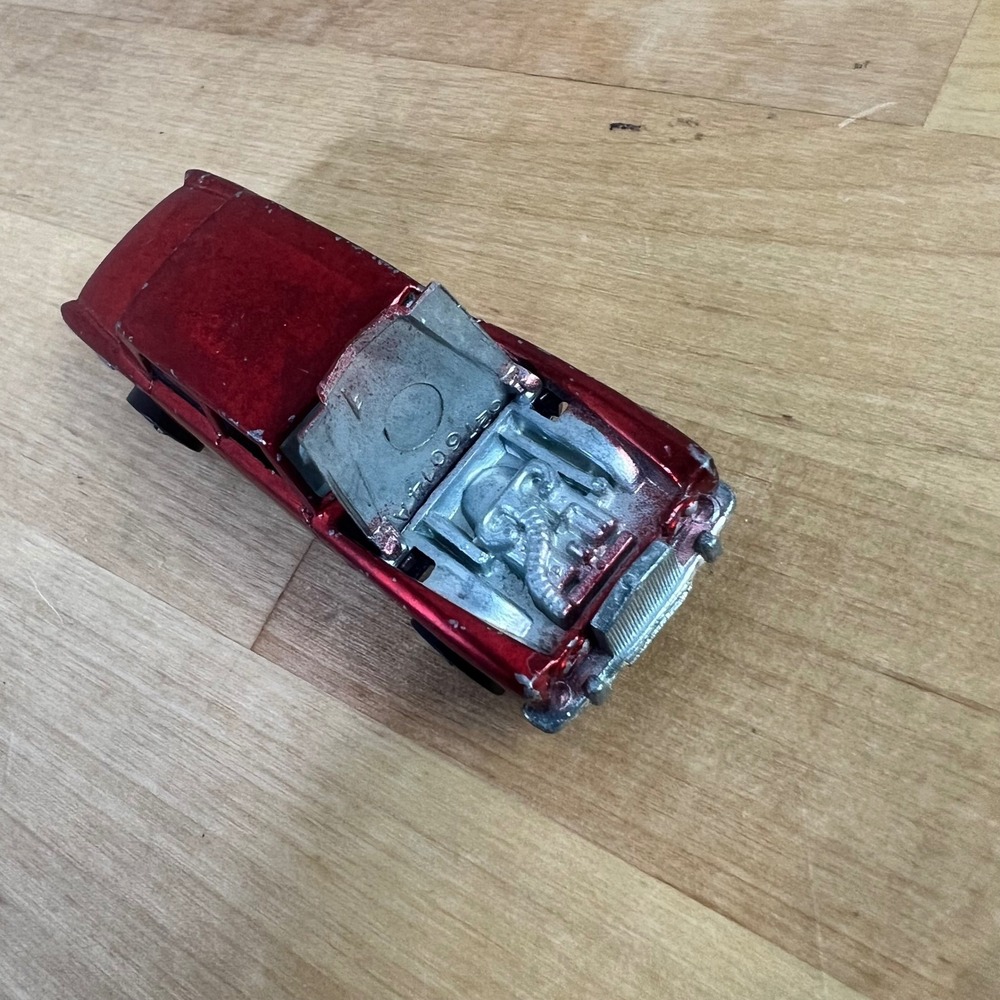 Hot Wheels Diecast Car Rolls Royce Silver Shadow Redline Red 1:64 Vintage 1969 - Picture 7 of 7